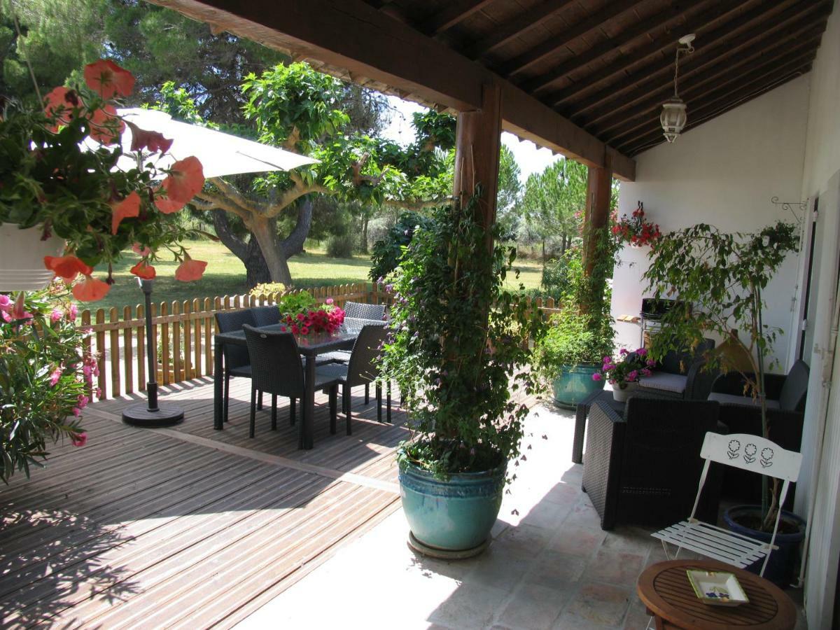 Mas De Charme Les Pellegrins Villa Saintes-Maries-de-la-Mer Exterior photo